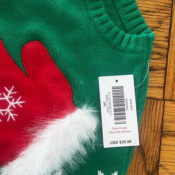 Sexy and very cute V-neck sleeveless Holiday Sweater 🎄🎄🎄🔥🔥🔥 - Picture 5 of 5